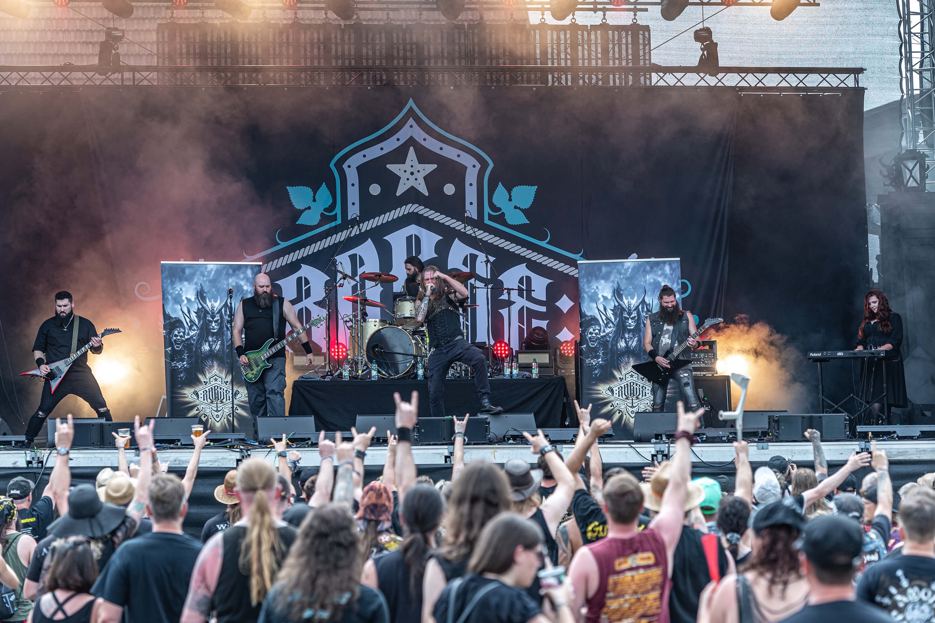 Backdrop für die Band Robse